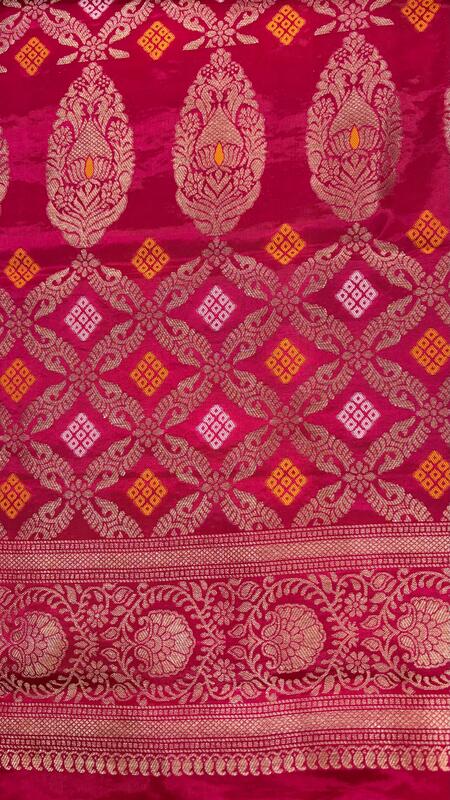 Banarasi Russian Crepe with Bandini Weaving